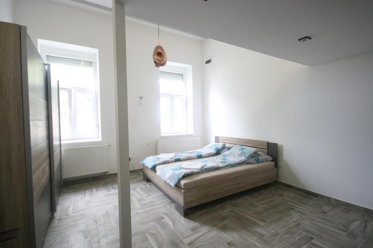 Napfeny Apartment Szeged Luaran gambar